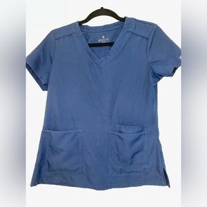 Medcouture Insight Navy three pocket scrub top